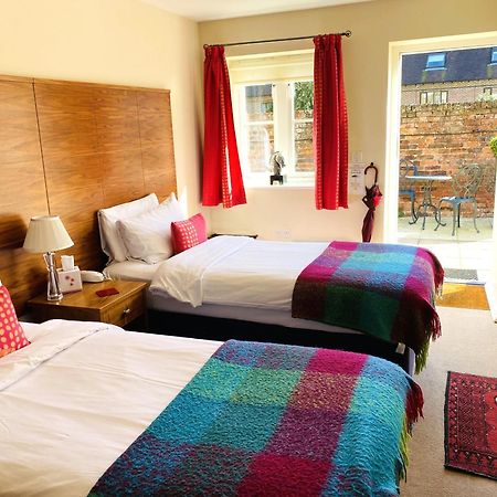 House Of Agnes Hotel Кентърбъри Екстериор снимка