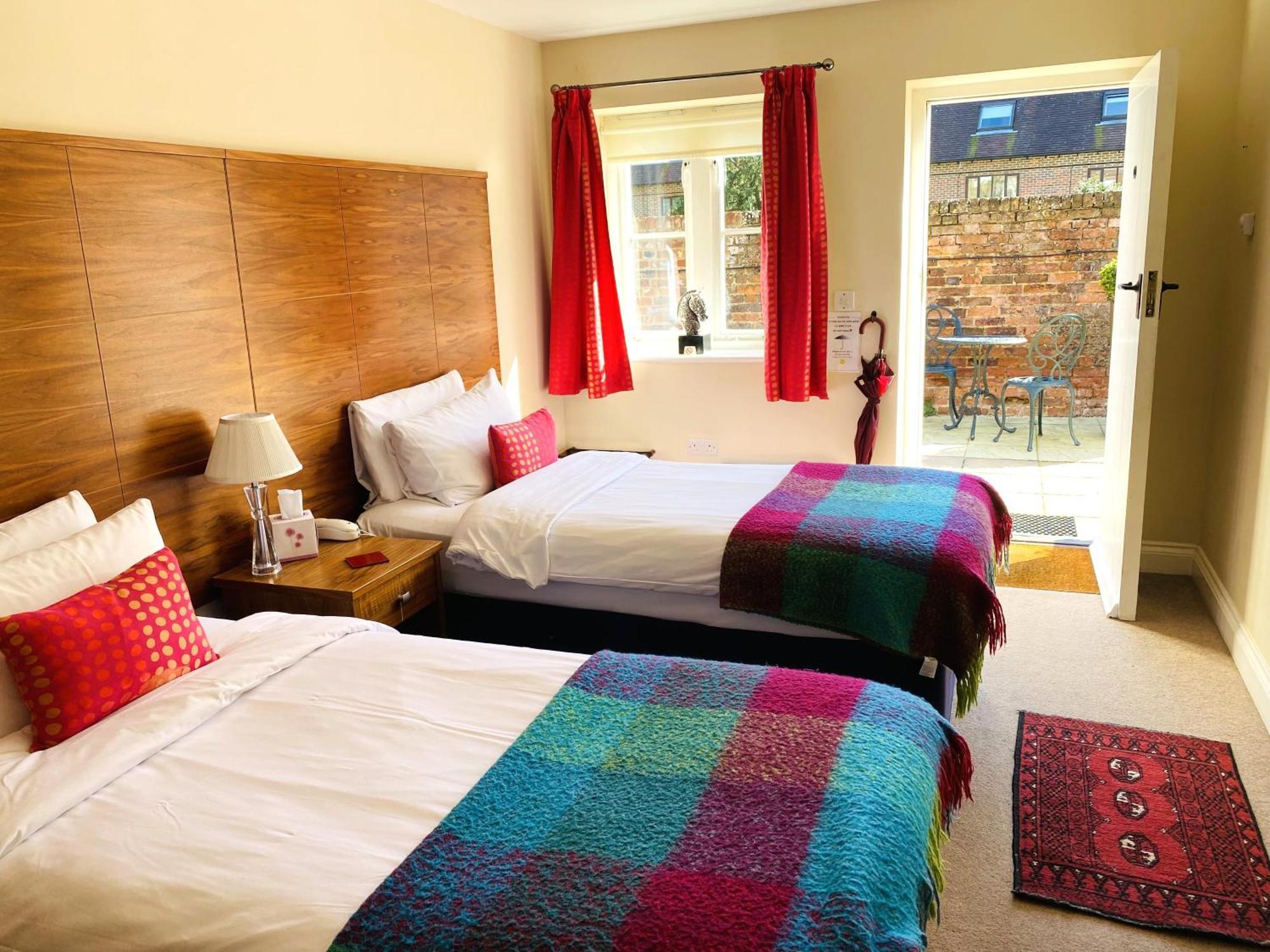 House Of Agnes Hotel Кентърбъри Екстериор снимка