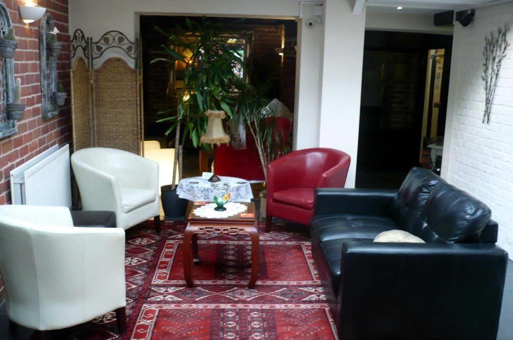 House Of Agnes Hotel Кентърбъри Екстериор снимка