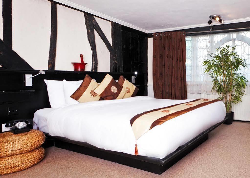House Of Agnes Hotel Кентърбъри Екстериор снимка